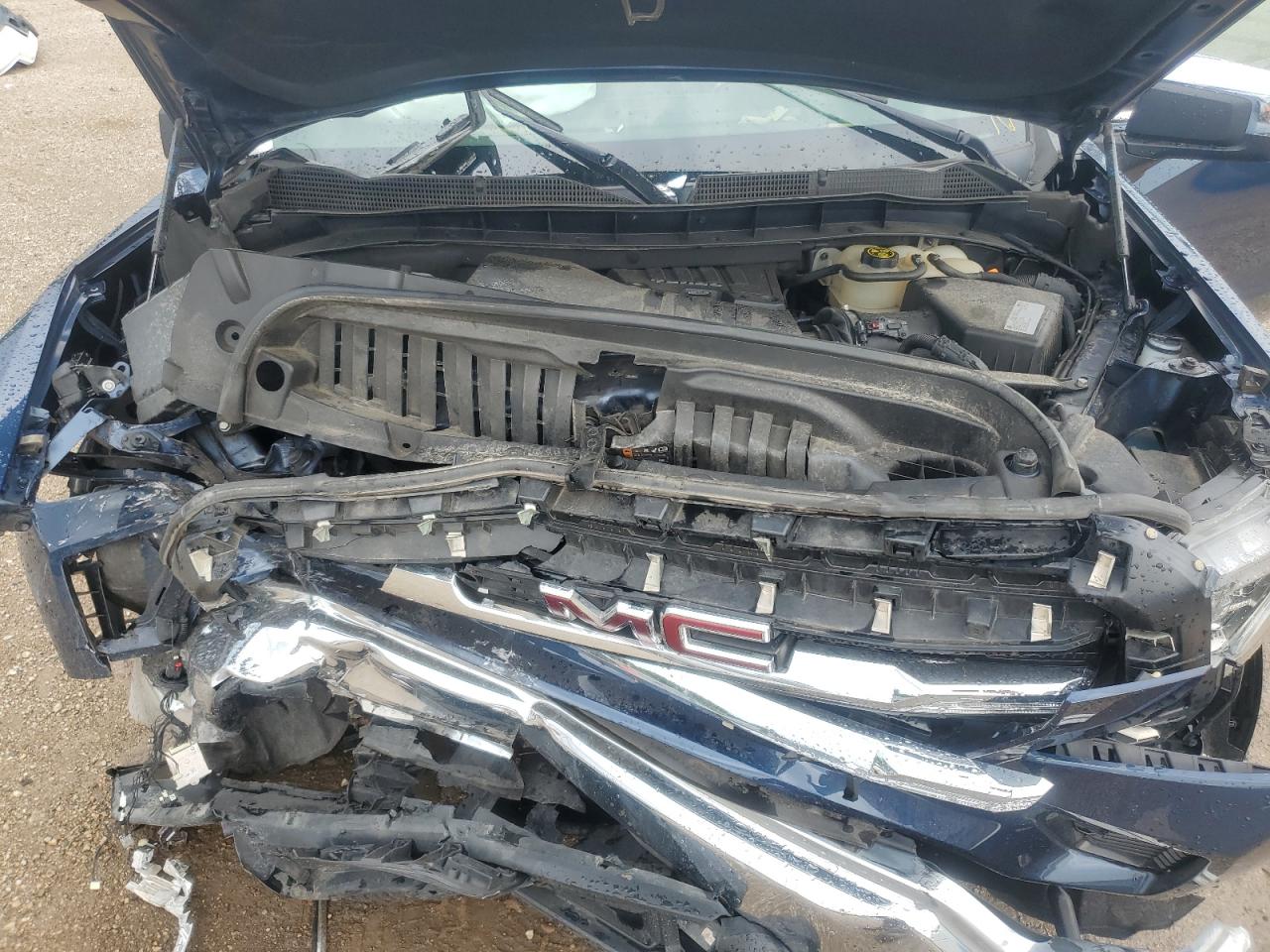 GMC SIERRA K1500 SLE