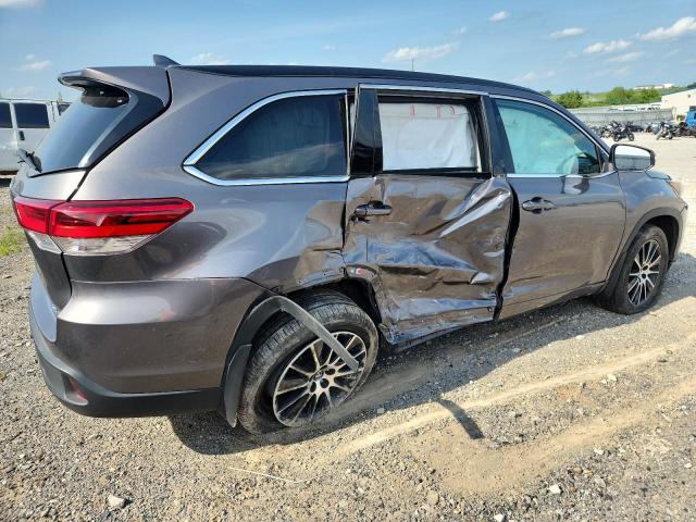 TOYOTA HIGHLANDER 2017 gray  gas 5TDJZRFH2HS508510 photo #4