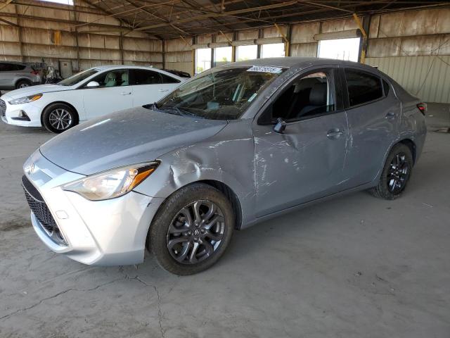 TOYOTA YARIS L
