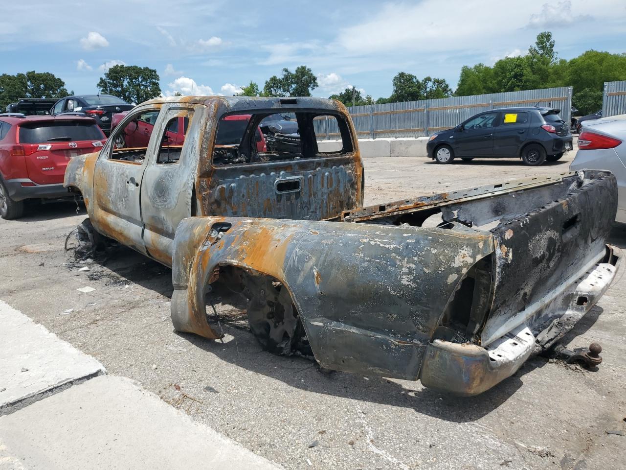 Lot #3214010240 2006 TOYOTA TACOMA ACC