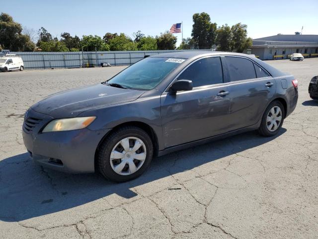 TOYOTA CAMRY BASE