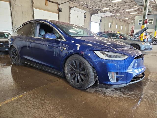 2017 TESLA MODEL X 5YJXCDE29HF060895