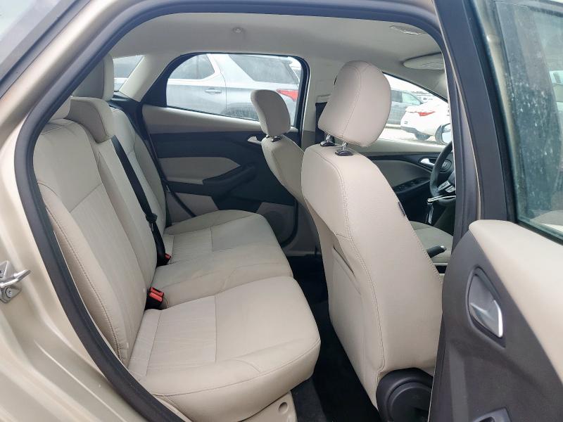 2017 FORD FOCUS SE - 1FADP3K26HL303393