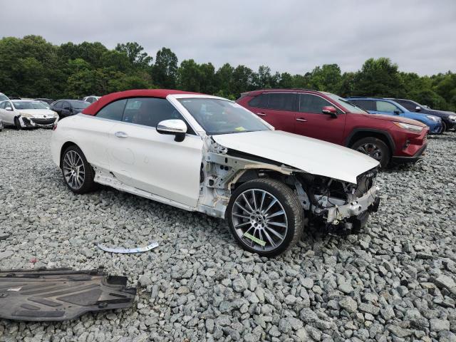 Vin: wddwk4jb4hf528893, lot: 63715315, mercedes-benz c-class 300 20174