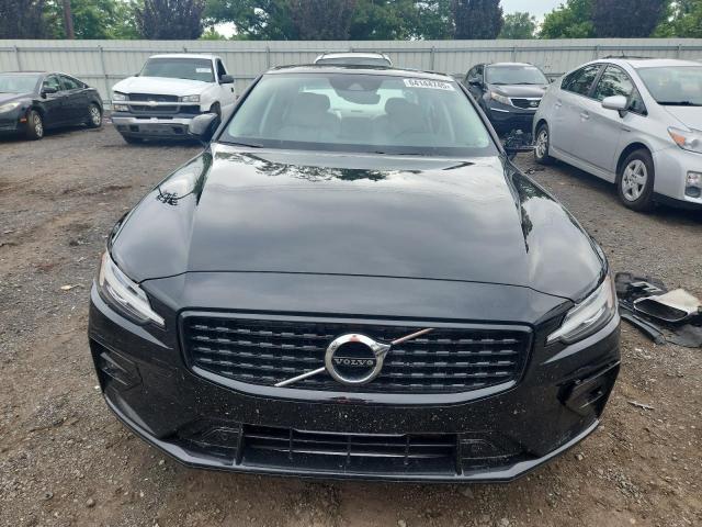 2022 VOLVO S60 B5 MOM - 7JRL12TZ8NG165844