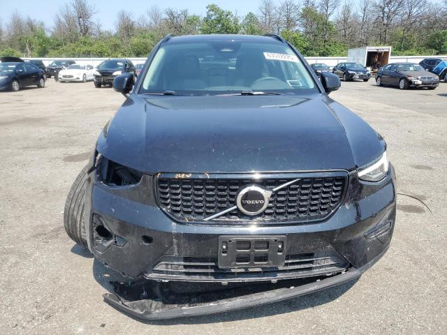 2024 VOLVO XC40 CORE YV4L12UK9R2373098