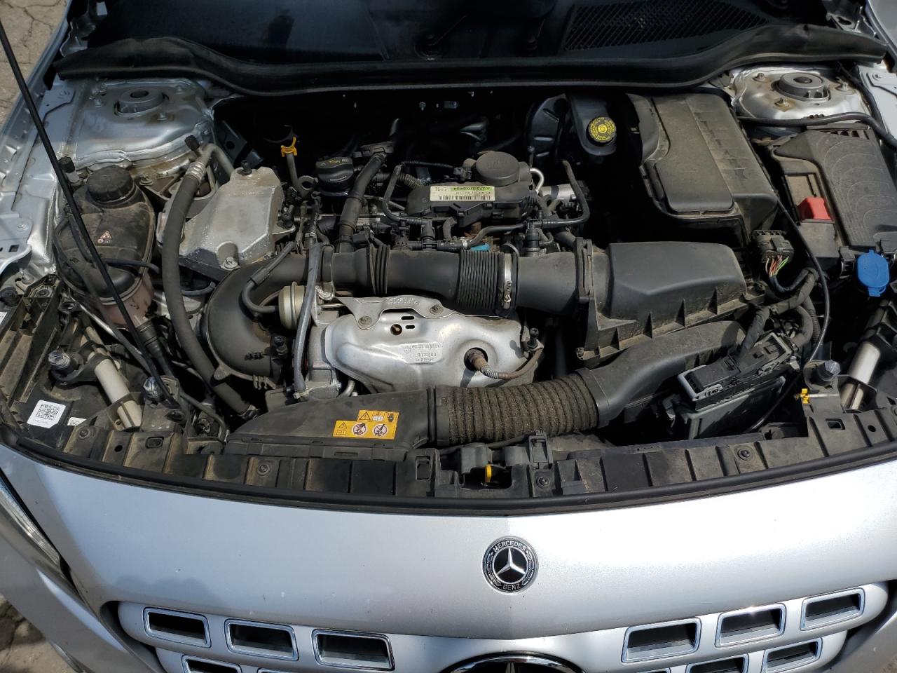 MERCEDES-BENZ GLA-CLASS 250