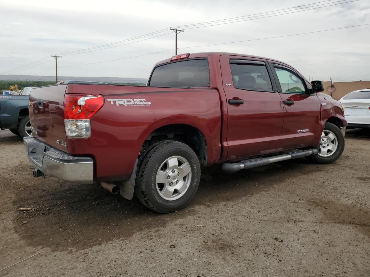 TOYOTA TUNDRA CREWMAX SR5