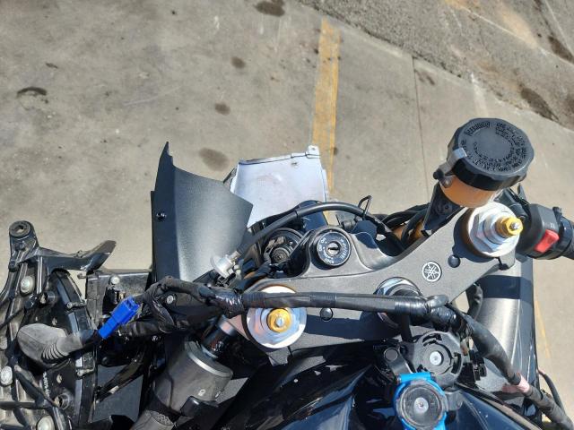 2011 YAMAHA YZFR6 JYARJ16E3BA021995