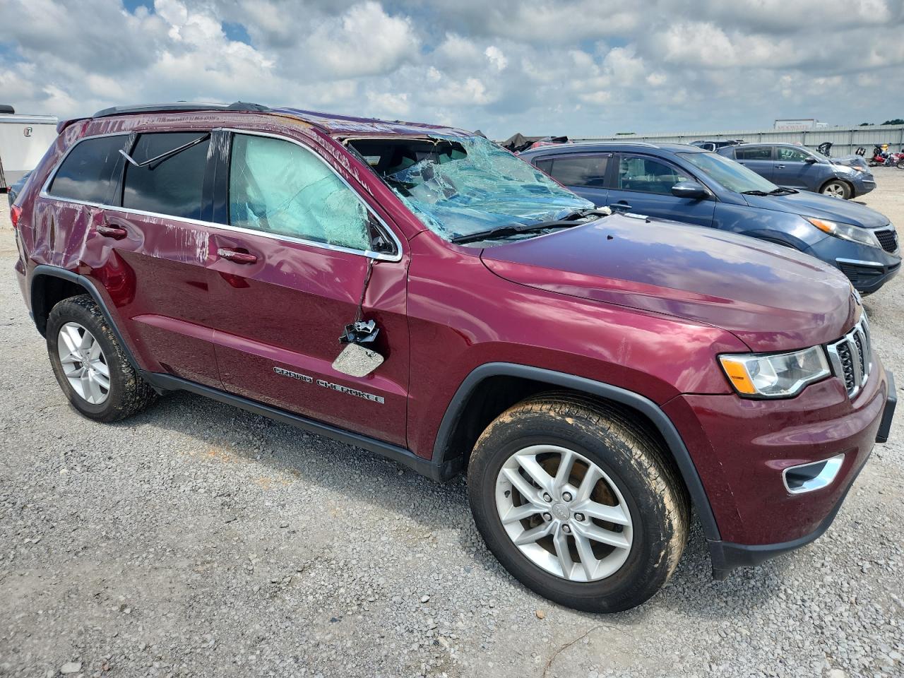 JEEP GRAND CHEROKEE LAREDO