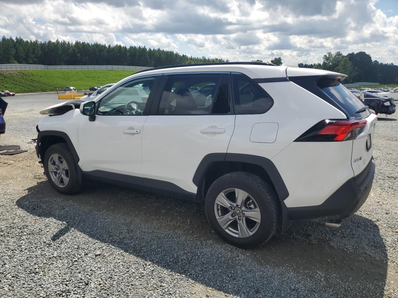 TOYOTA RAV4 XLE