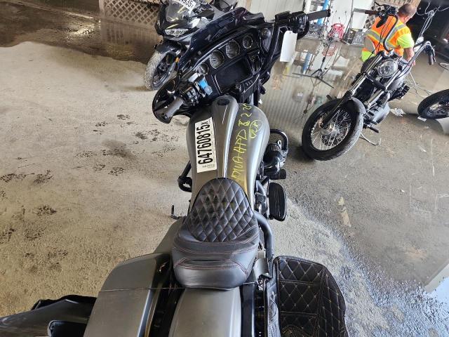 2019 HARLEY-DAVIDSON FLHXS 1HD1KRP15KB638302