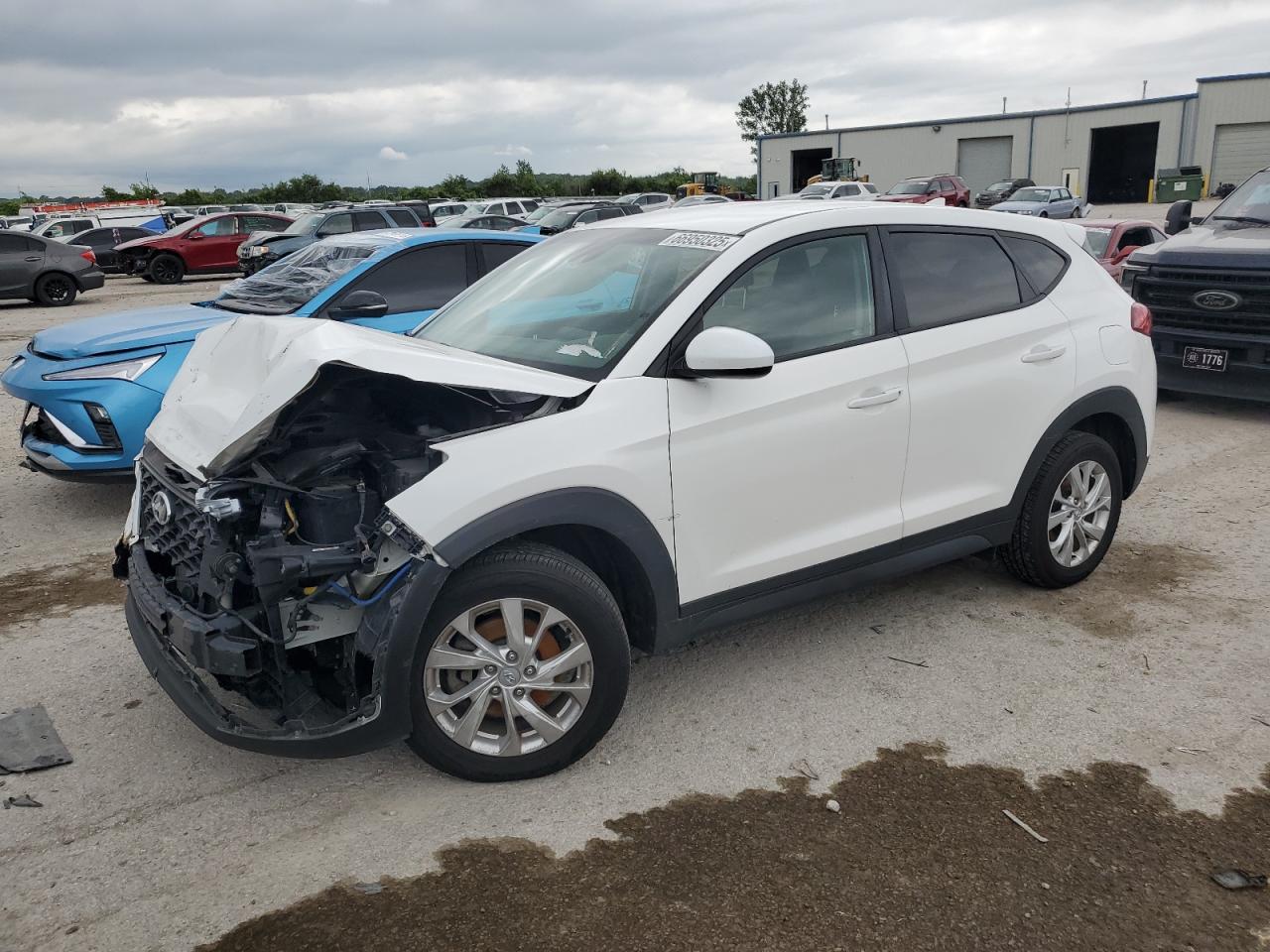 Lot #3291624247 2019 HYUNDAI TUCSON SE