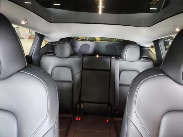 2024 TESLA MODEL Y 7SAYGDED2RF132793