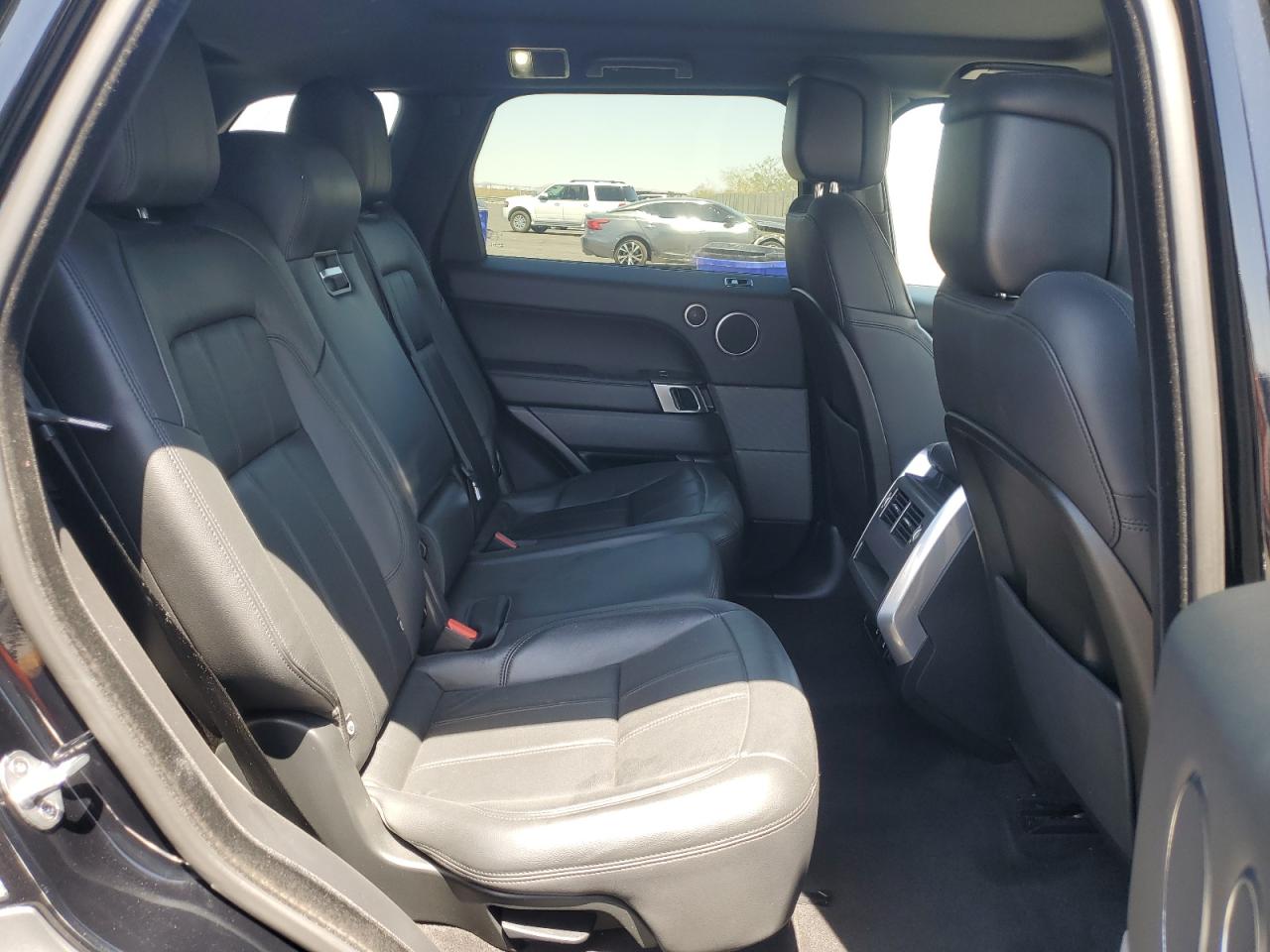 LAND ROVER RANGE ROVER SE