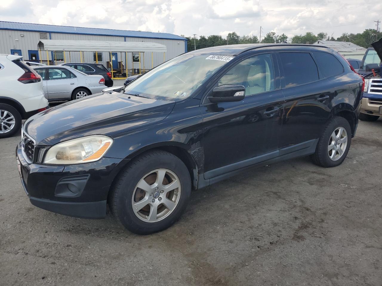 VOLVO XC60 3.2