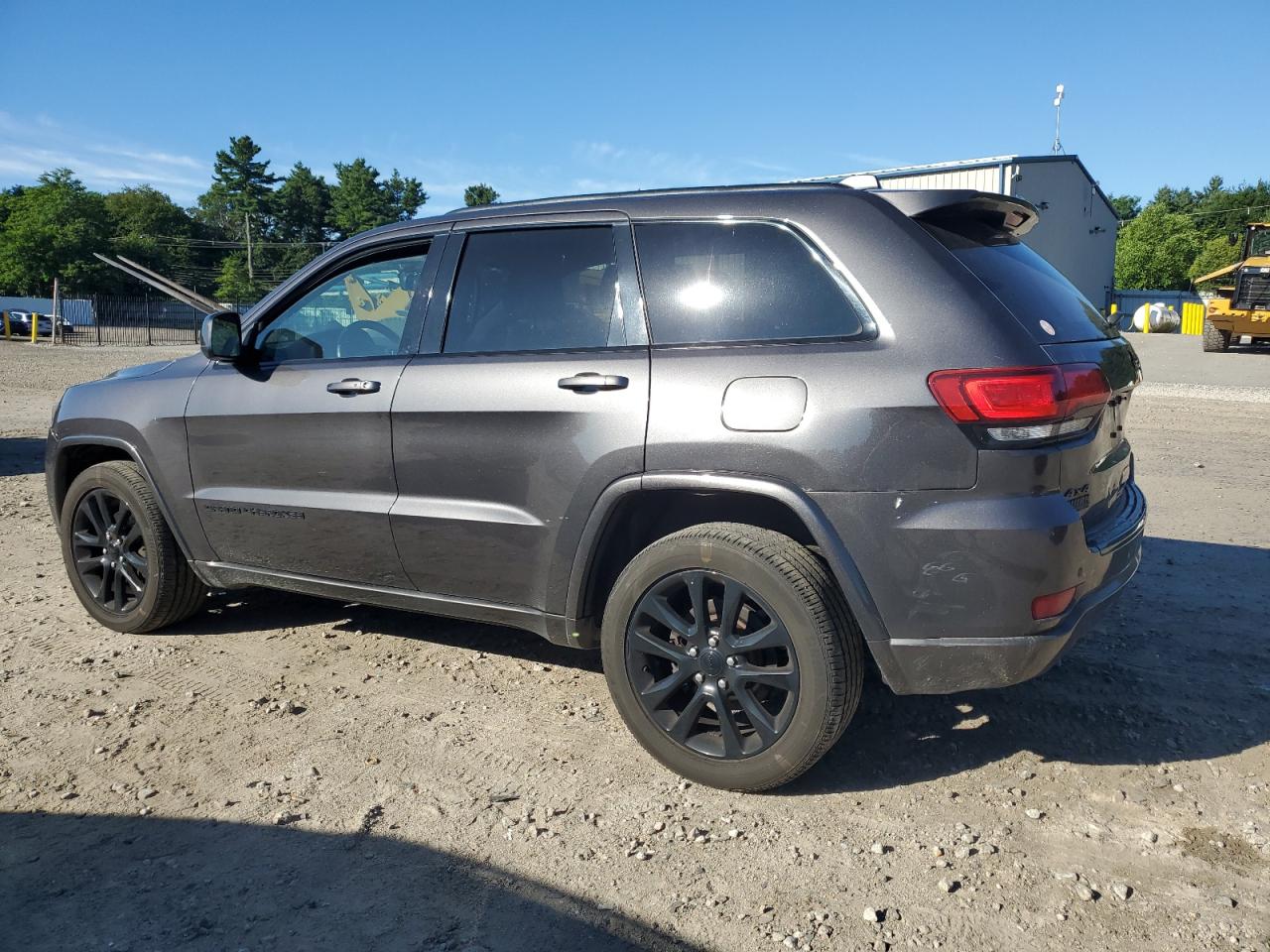 JEEP GRAND CHEROKEE LAREDO