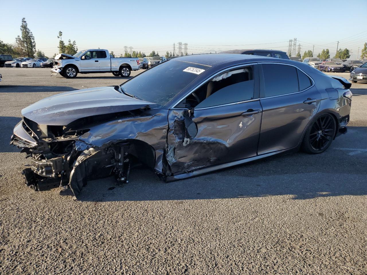 TOYOTA CAMRY LE