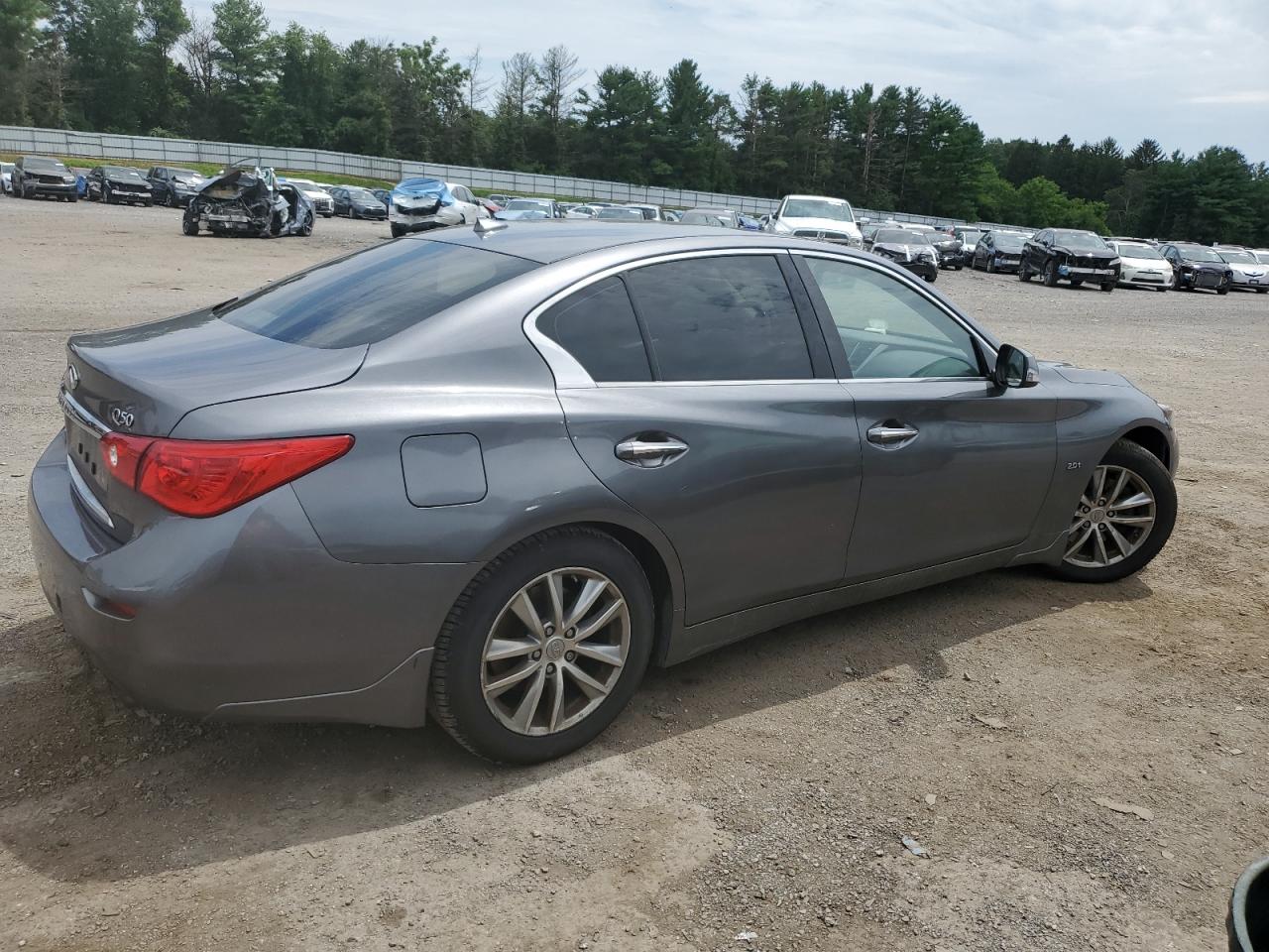 INFINITI Q50 BASE