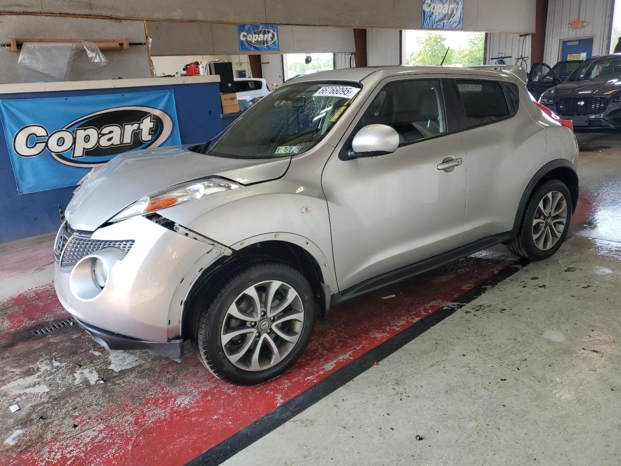 NISSAN JUKE S