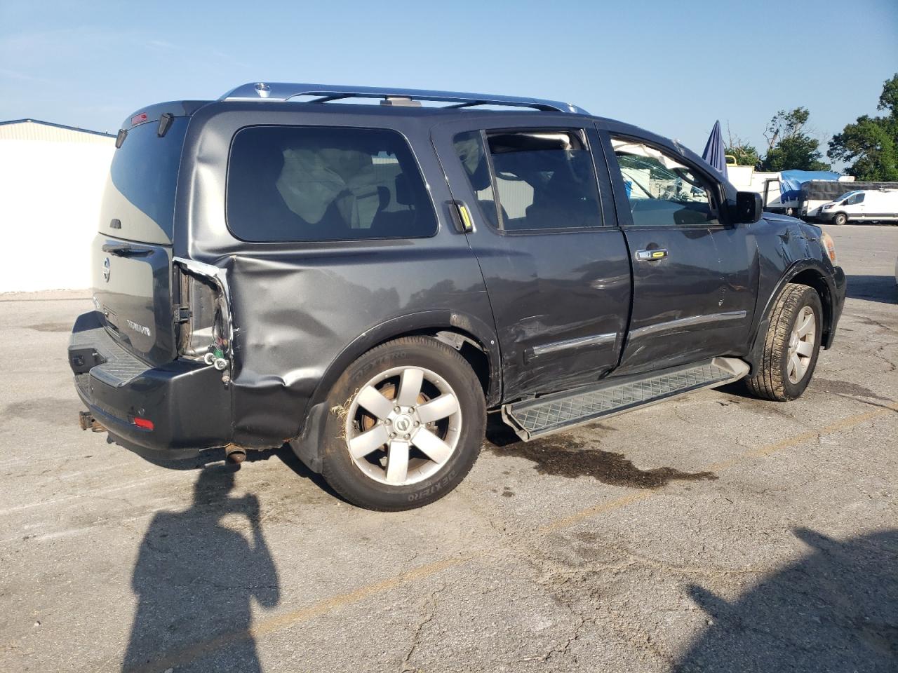 NISSAN ARMADA SE
