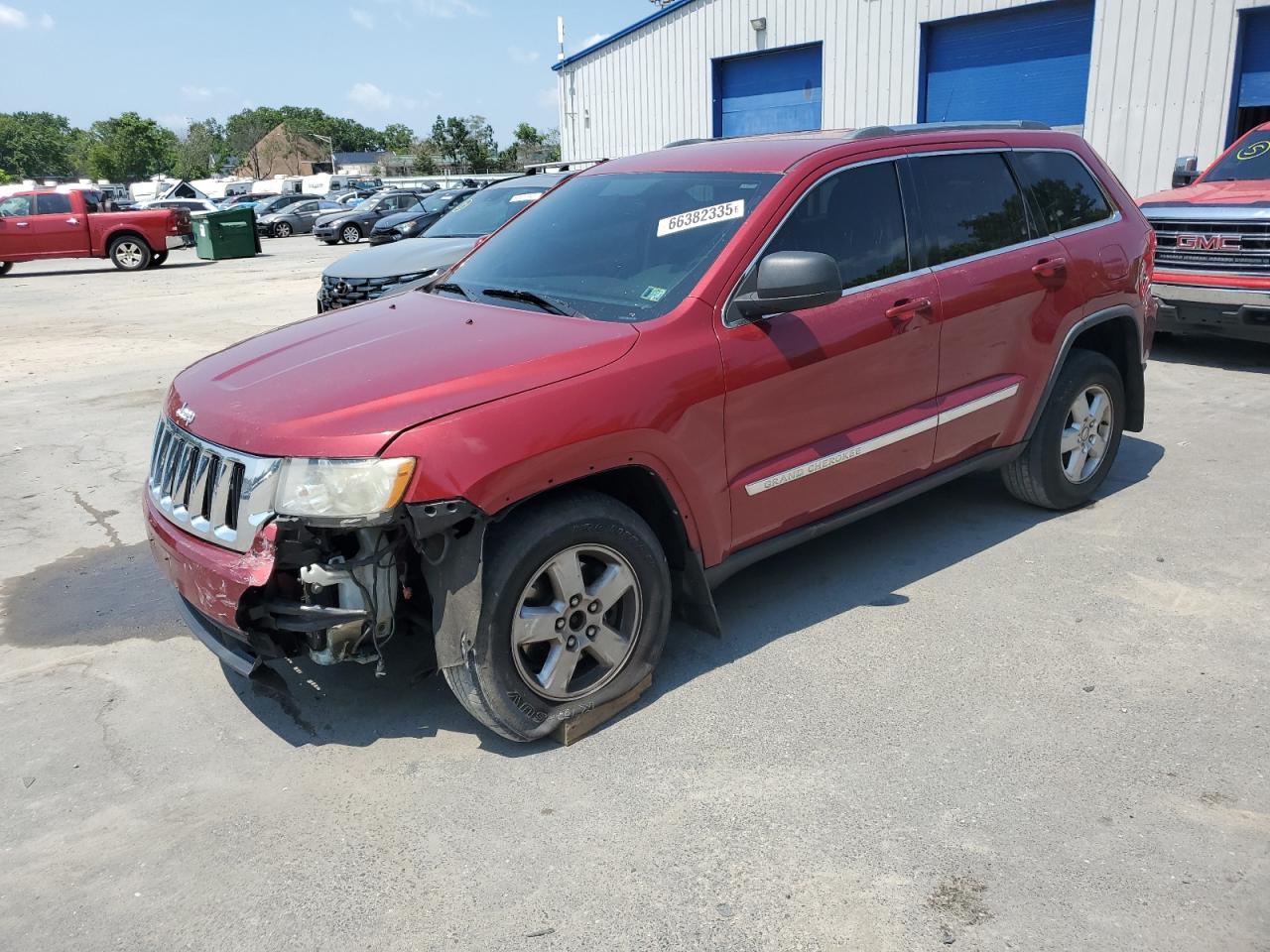 JEEP GRAND CHEROKEE LAREDO