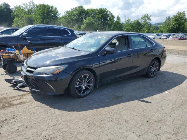 TOYOTA CAMRY XSE