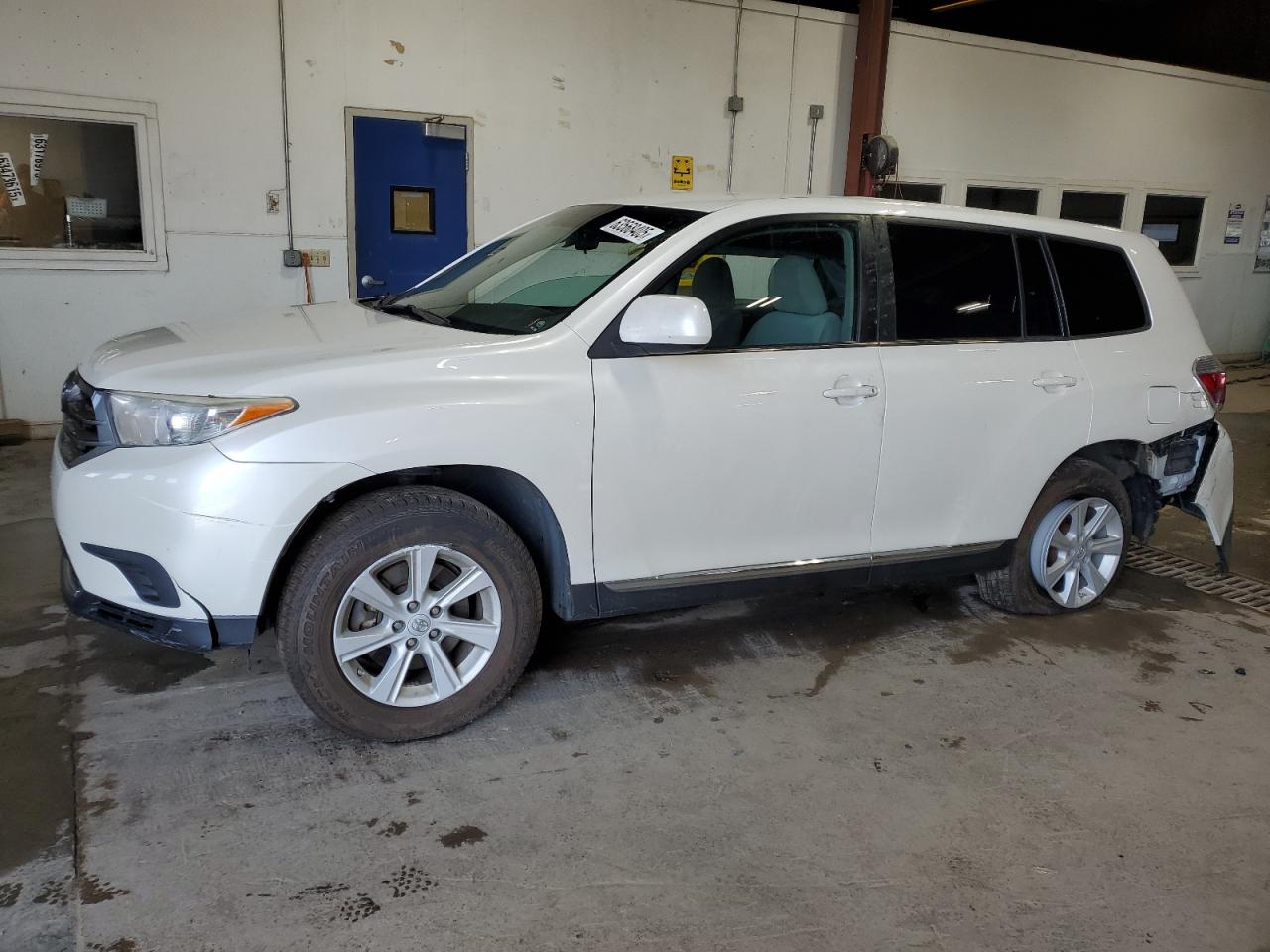 TOYOTA HIGHLANDER BASE