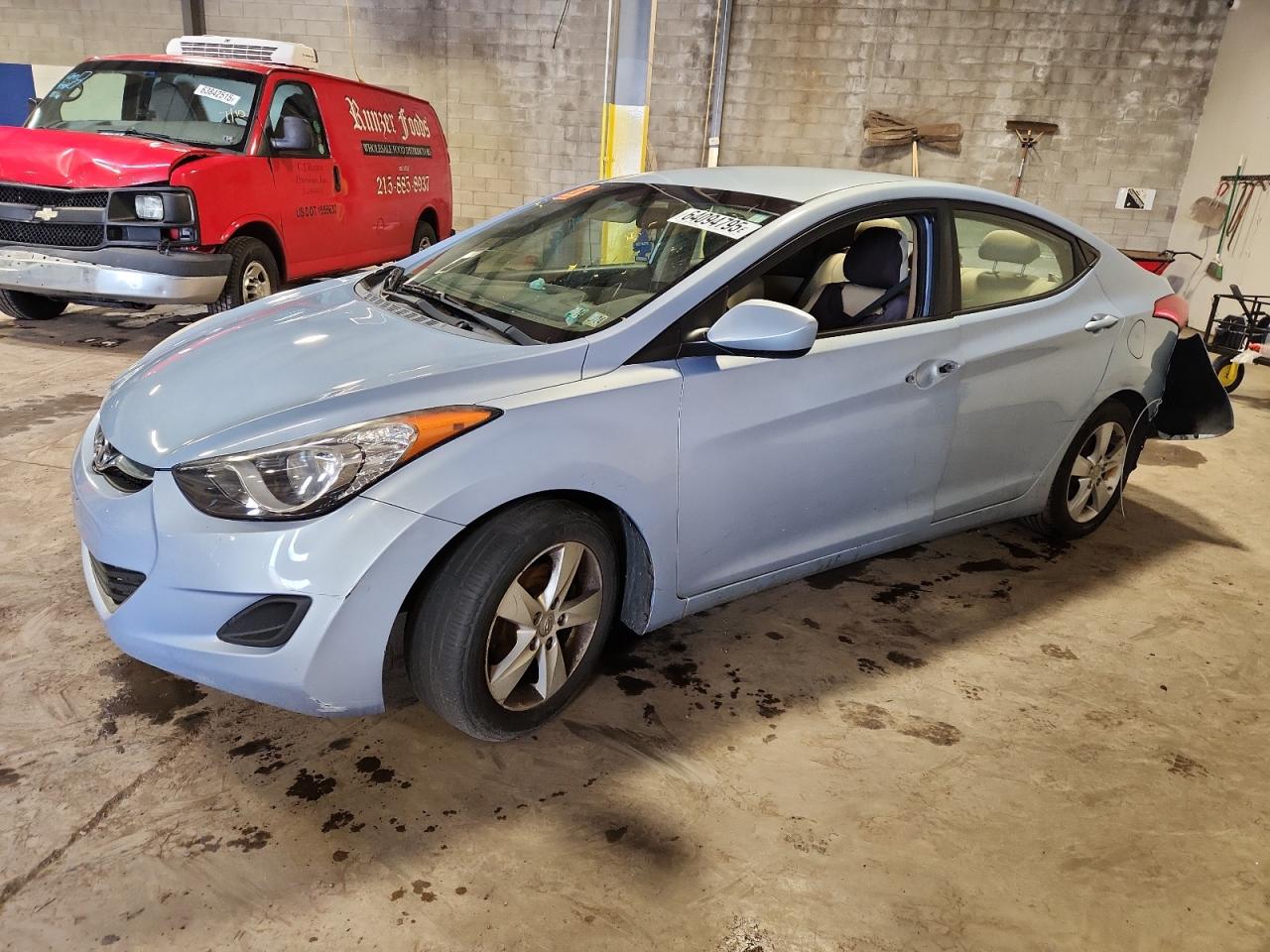 HYUNDAI ELANTRA GLS