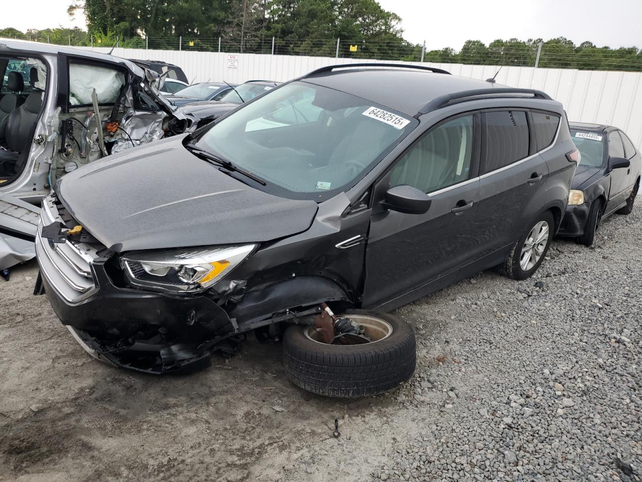 FORD ESCAPE SE