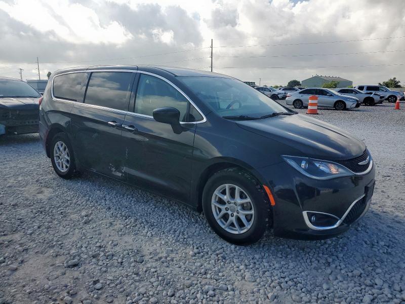 2017 CHRYSLER PACIFICA T 2C4RC1BG5HR770811