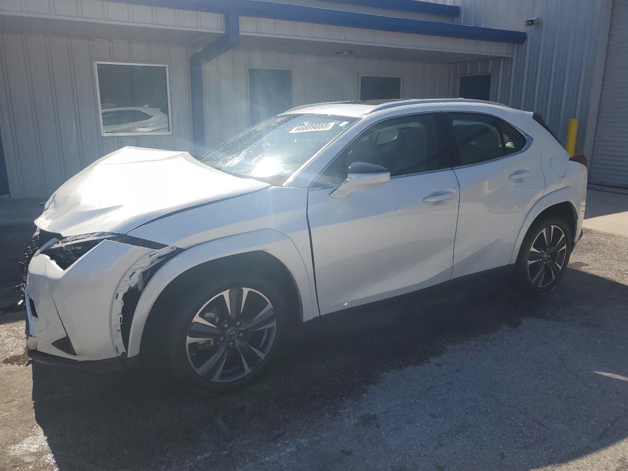 LEXUS UX 250H PREMIUM