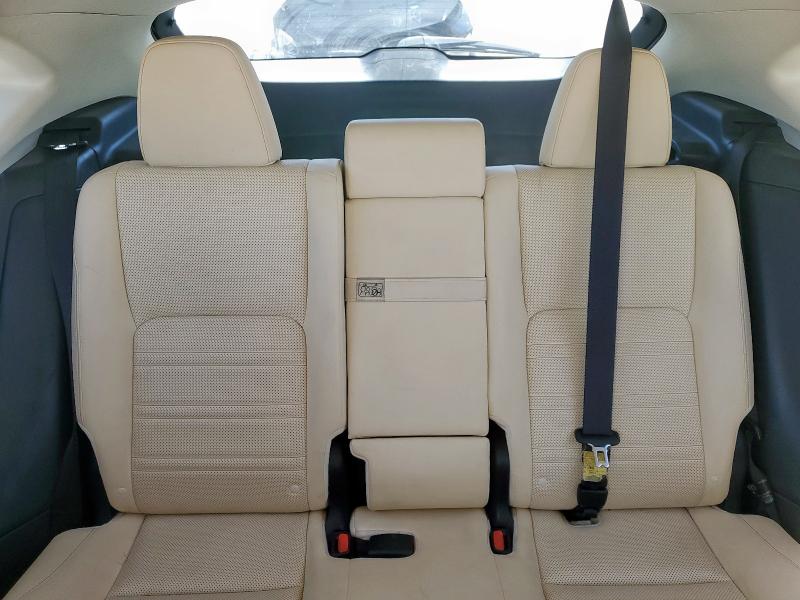 2016 LEXUS NX 200T BA JTJYARBZ8G2045960