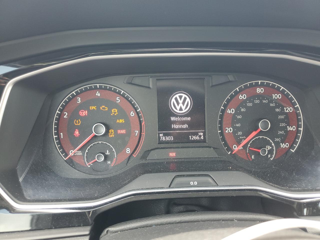 VOLKSWAGEN JETTA S