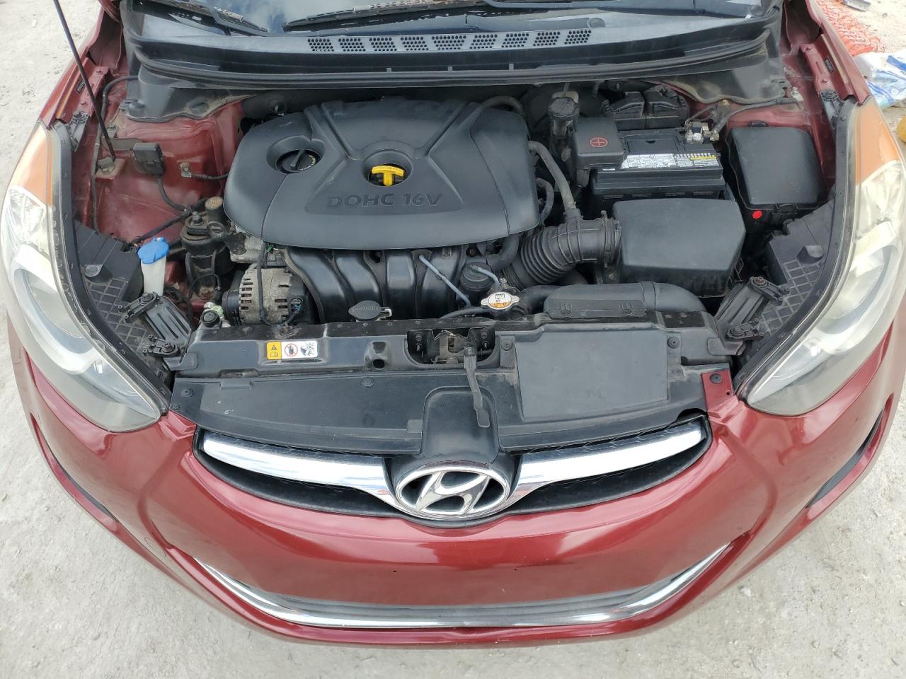 Hyundai Elantra gl 2013