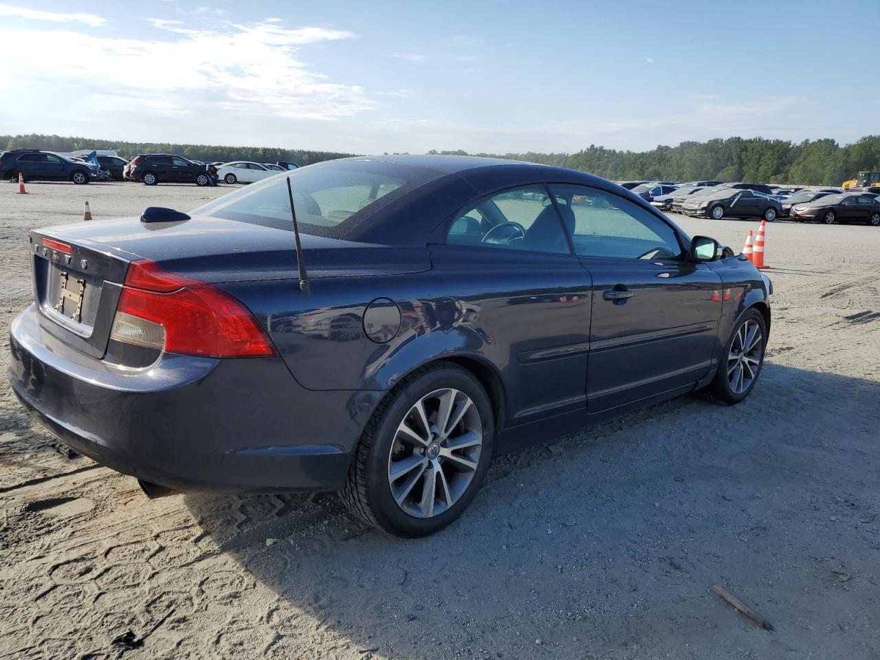 VOLVO C70 T5