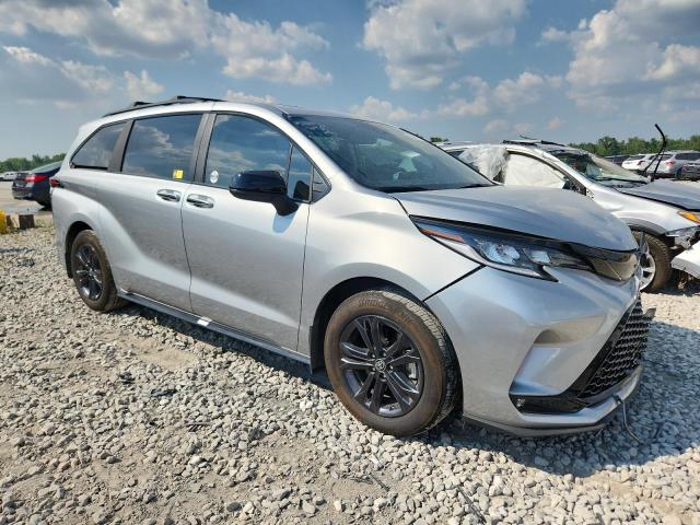 2025 TOYOTA SIENNA XSE #3310422960