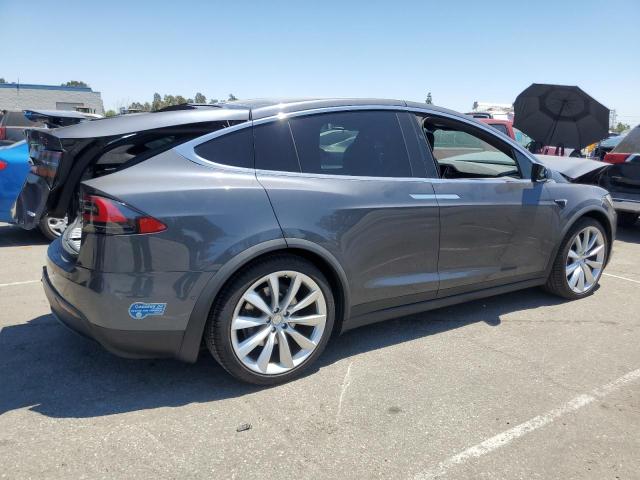 2017 TESLA MODEL X 5YJXCDE2XHF037870