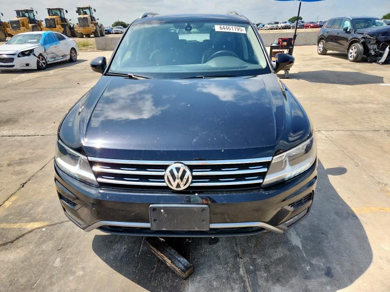 2018 VOLKSWAGEN TIGUAN SE 3VV3B7AX2JM159467