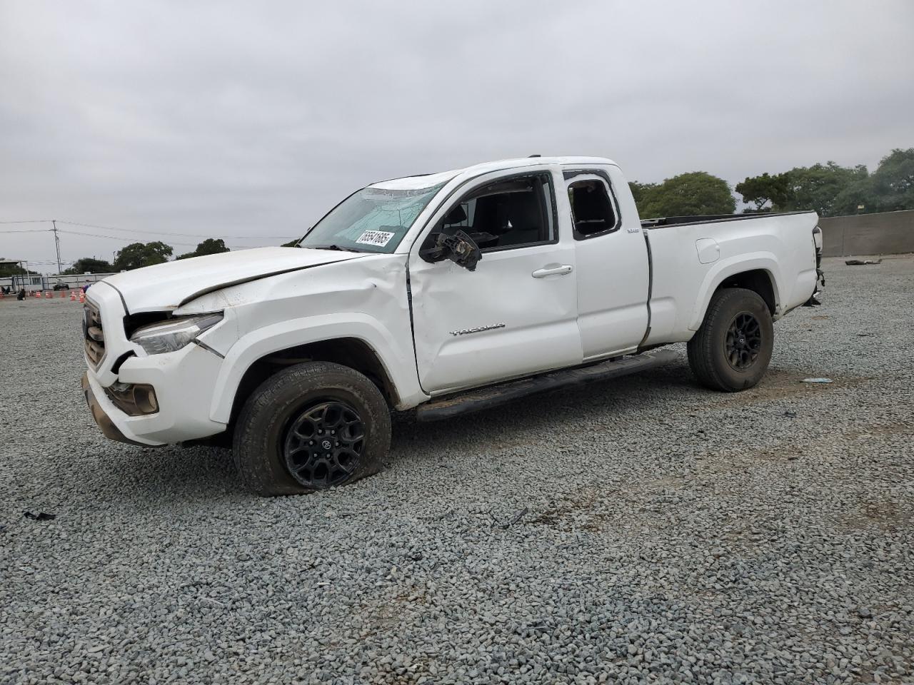 TOYOTA TACOMA ACCESS CAB