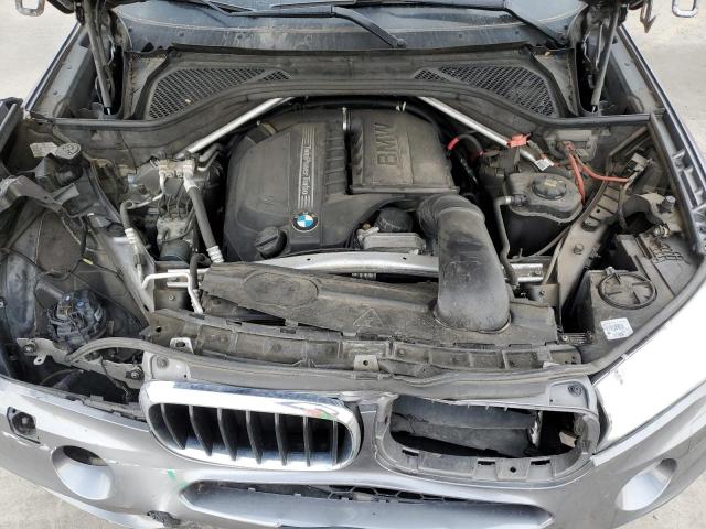 2015 BMW X5 XDRIVE3 5UXKR0C55F0K63677