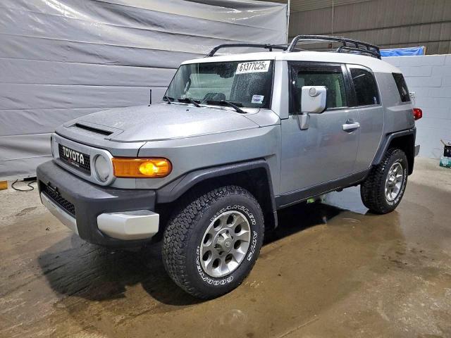 Global Auto Auctions: 2012 TOYOTA FJ CRUISER