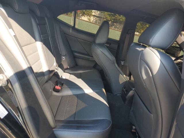 2018 LEXUS IS 300 JTHC81D29J5029765