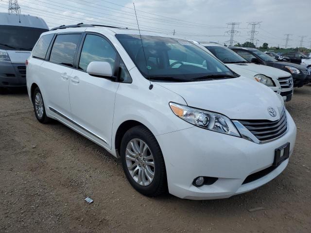 2011 TOYOTA SIENNA XLE - 5TDYK3DC3BS064536