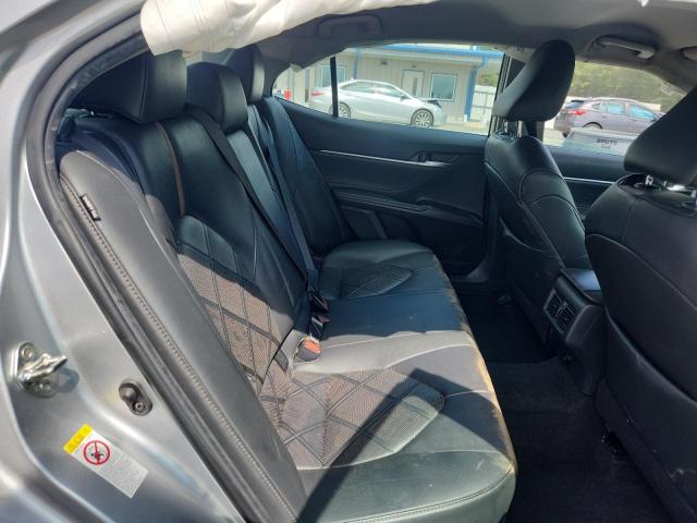 2018 TOYOTA CAMRY L - 4T1B11HK4JU061195