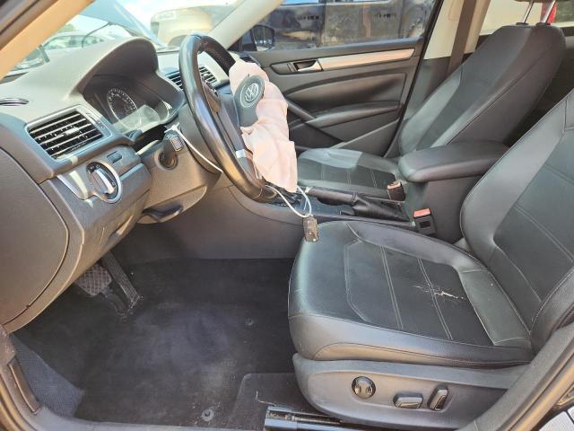 2015 VOLKSWAGEN PASSAT S 1VWAT7A31FC115689