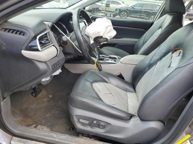 2018 TOYOTA CAMRY L 4T1B11HKXJU002765