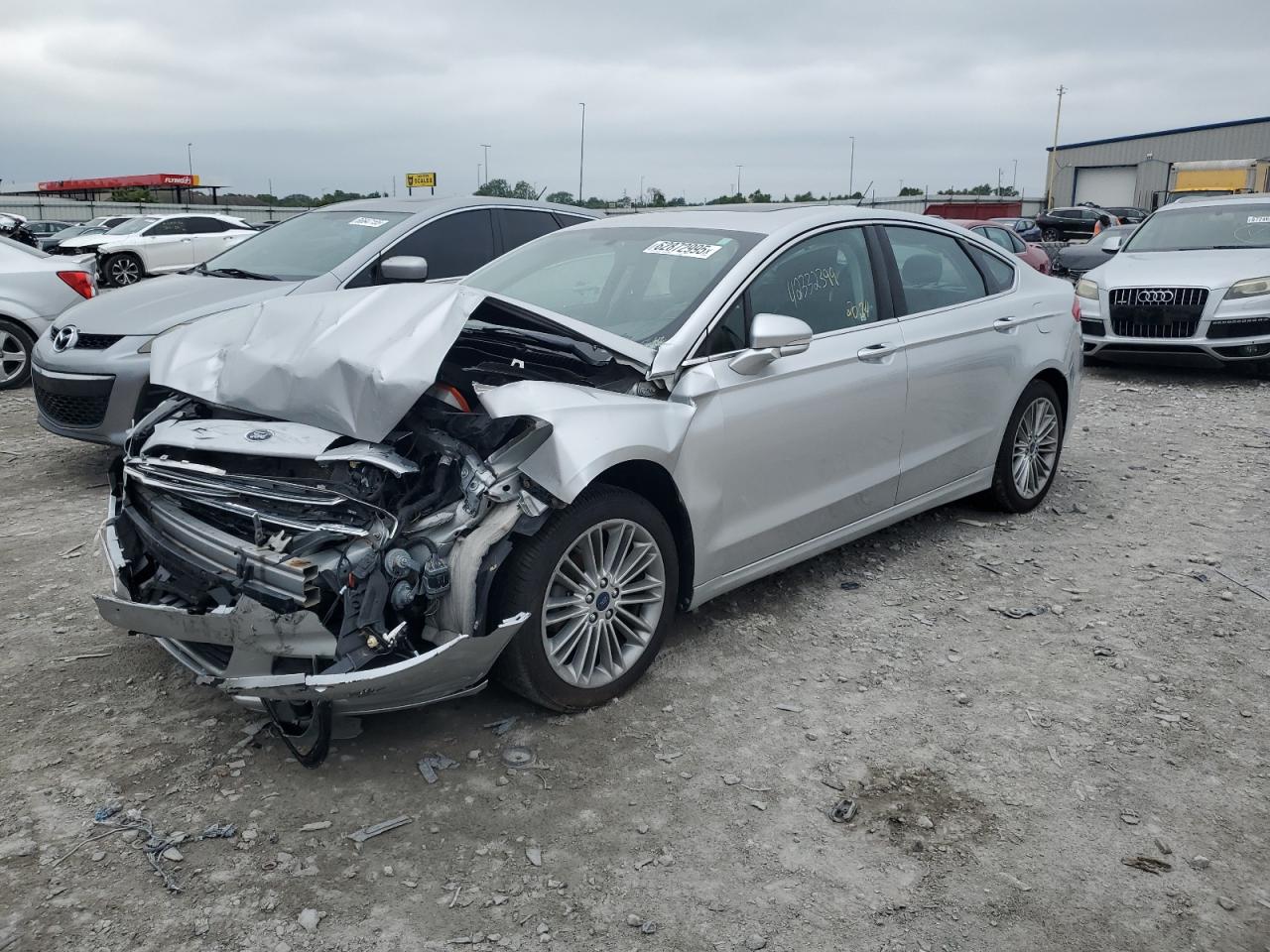 FORD FUSION SE