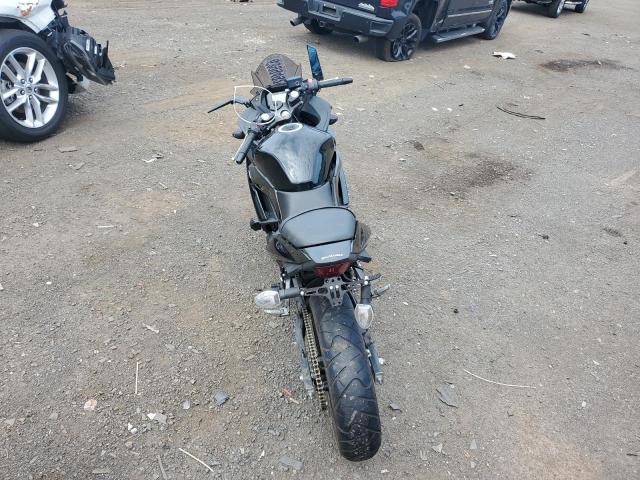 2018 SUZUKI GSX250R LC6DN11A8J1101620