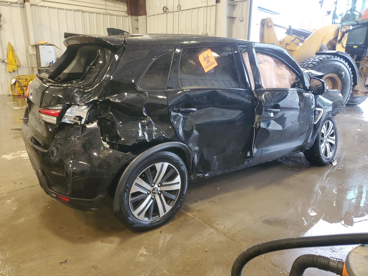 MITSUBISHI OUTLANDER ES